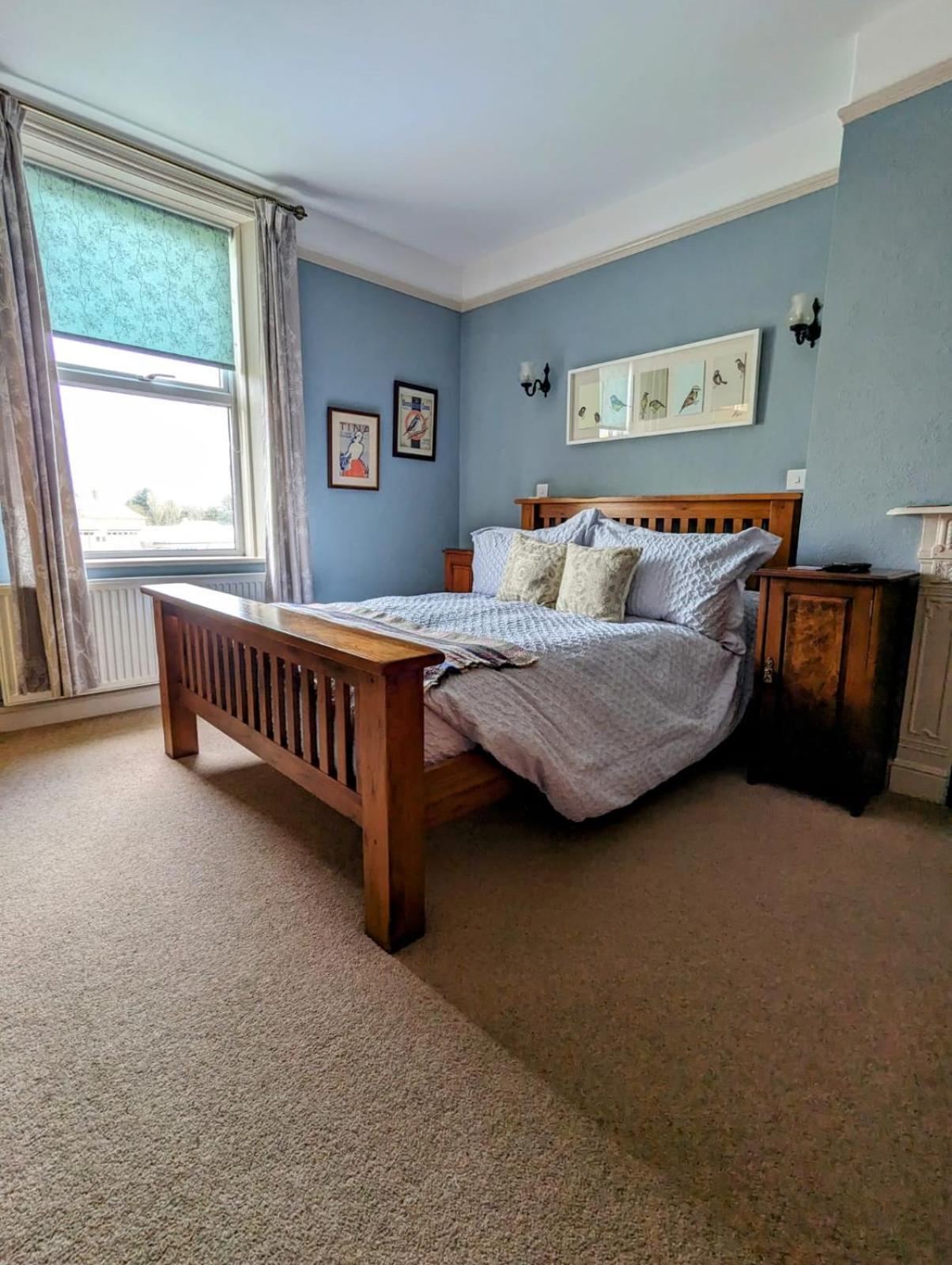 Bed and Breakfast Number 18 à Whitby Extérieur photo